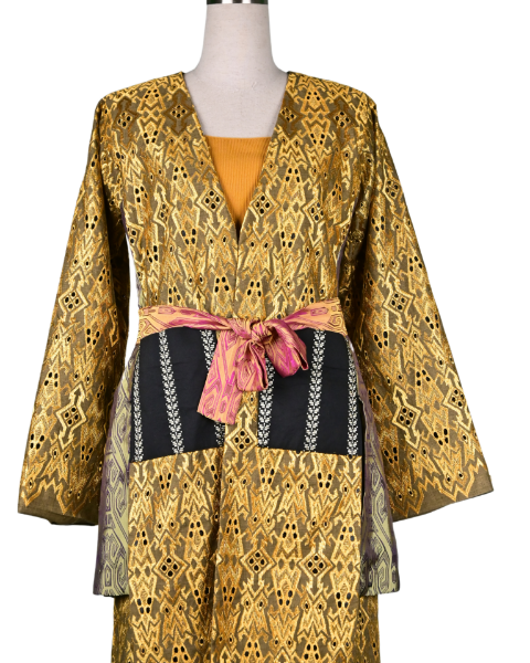Picture of NOOR MOON 01 (MULTI PANELLED TRENCH COAT)